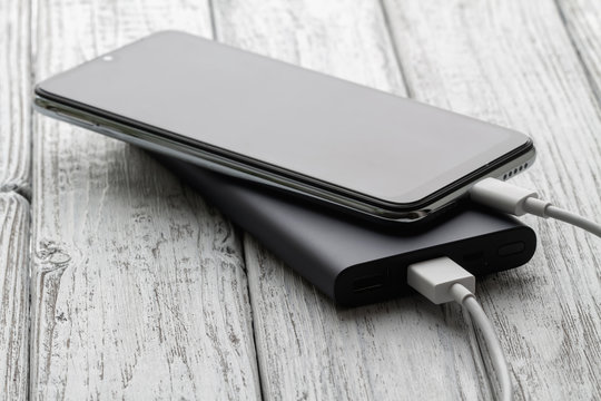 راهنمای خرید پاوربانک: ظرفیت، برند و نکات مهم